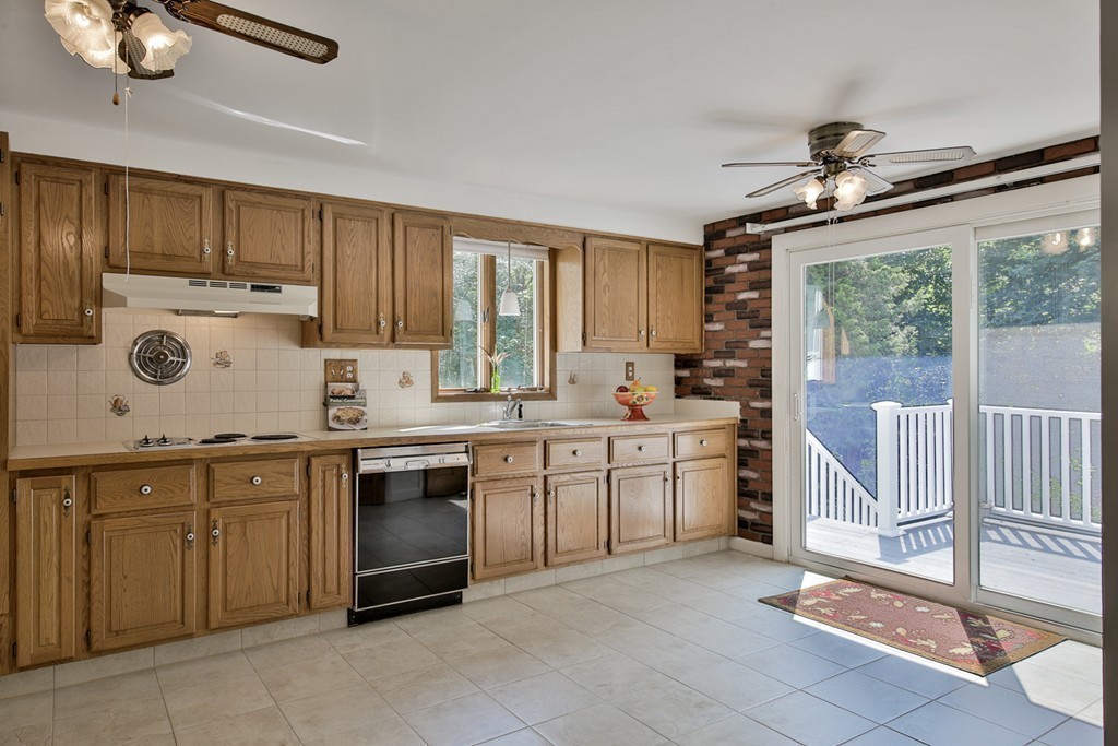 20 Peter Road North Reading, MA 01864 - Photo 11 of 23 Gallery Image 11