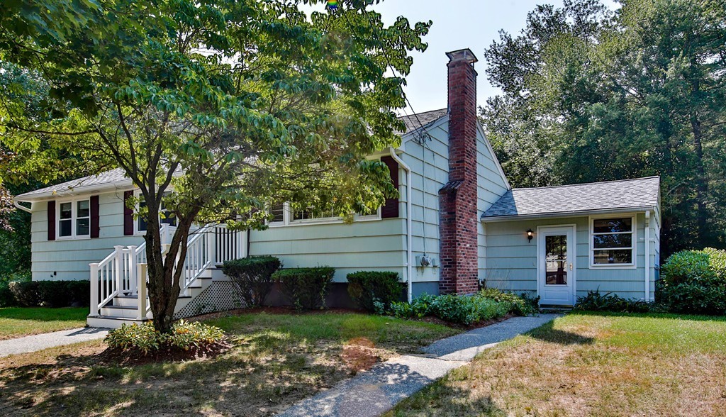 20 Peter Road North Reading, MA 01864 - Photo 2 of 23 Gallery Image 2
