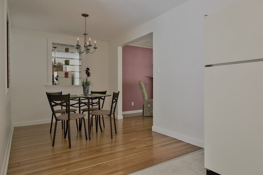 20 Peter Road North Reading, MA 01864 - Photo 10 of 23 Gallery Image 10