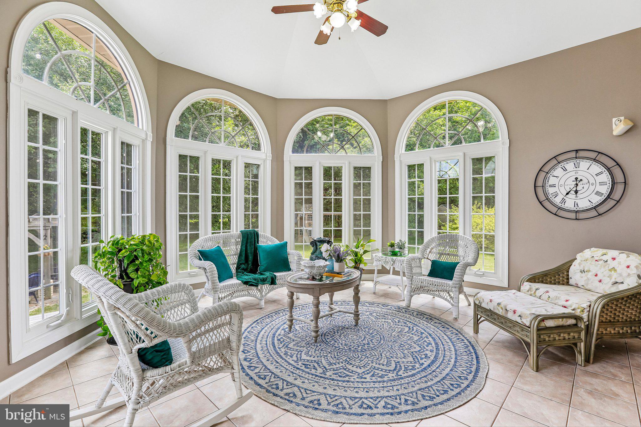 9308 Harrisons Farm Way Gaithersburg, MD 20882 - Photo 19 of 92 Sunroom off the kitchen