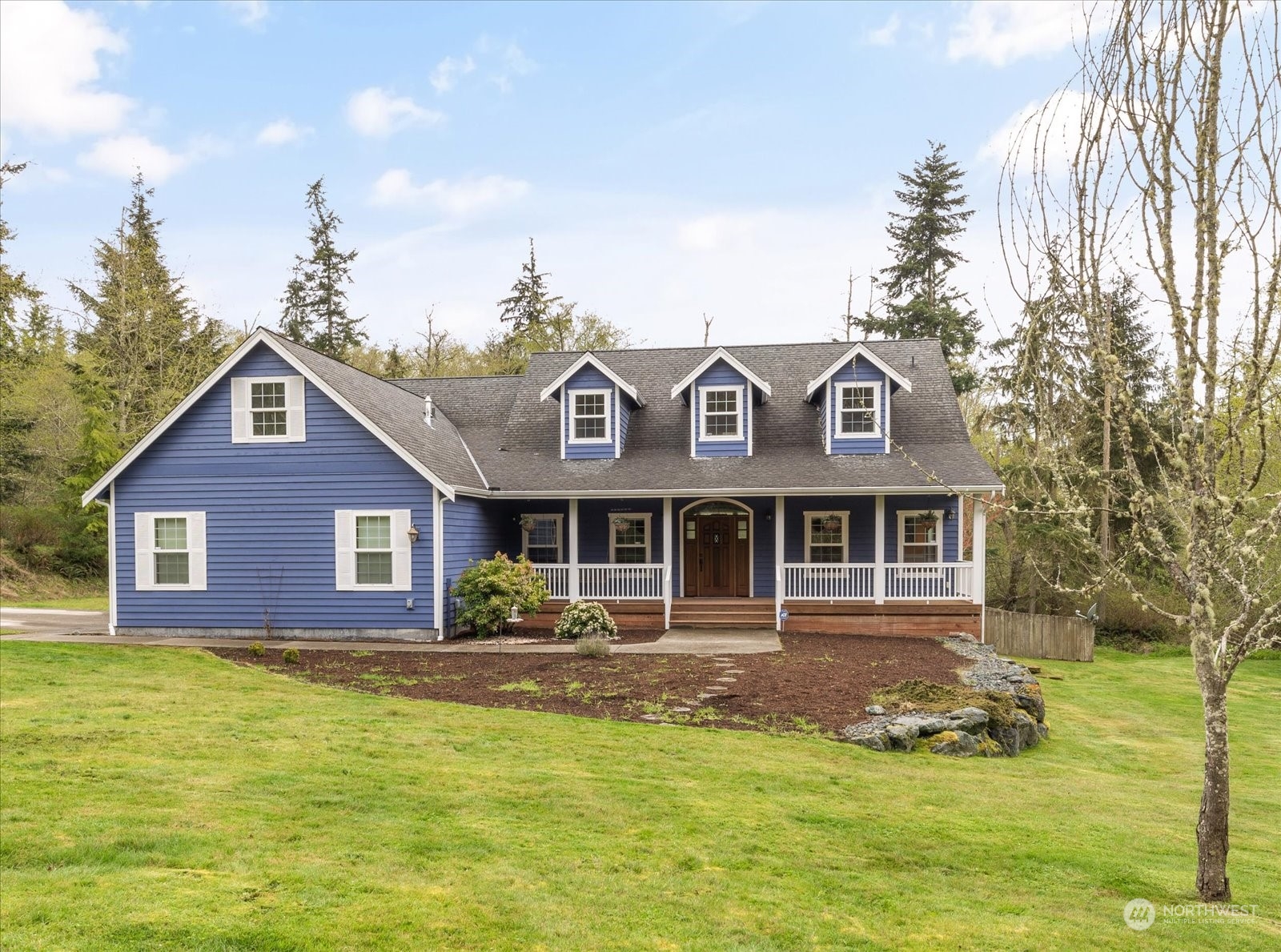 3706 Old County Road Greenbank, WA 98253 - Photo 1 of 37 Gallery Image 1