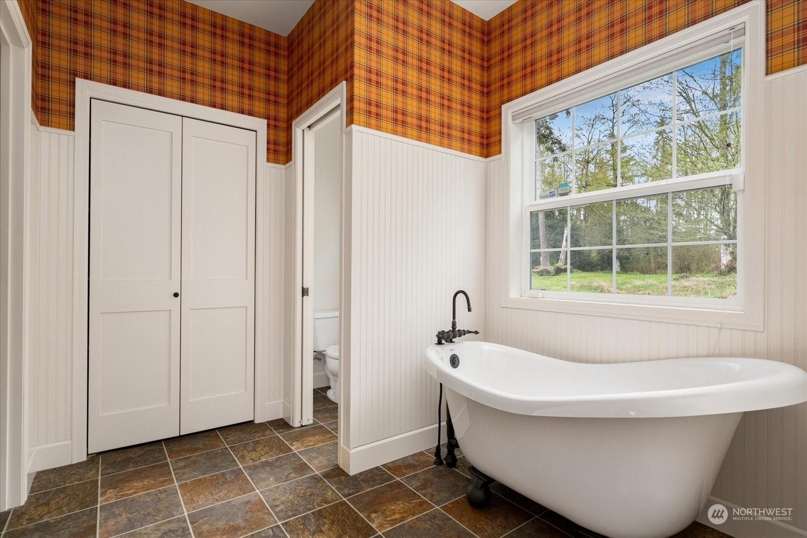 3706 Old County Road Greenbank, WA 98253 - Photo 16 of 37 Gallery Image 16