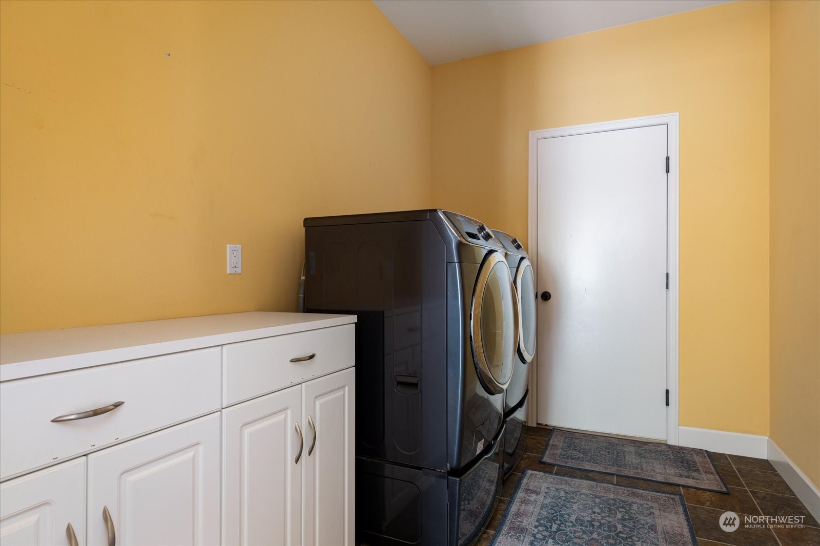 3706 Old County Road Greenbank, WA 98253 - Photo 23 of 37 Gallery Image 23