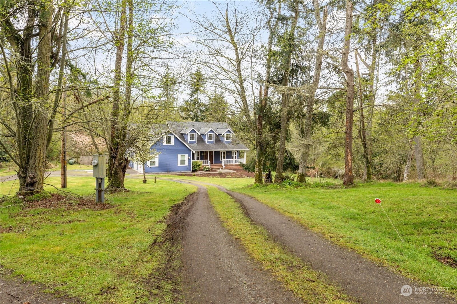 3706 Old County Road Greenbank, WA 98253 - Photo 3 of 37 Gallery Image 3