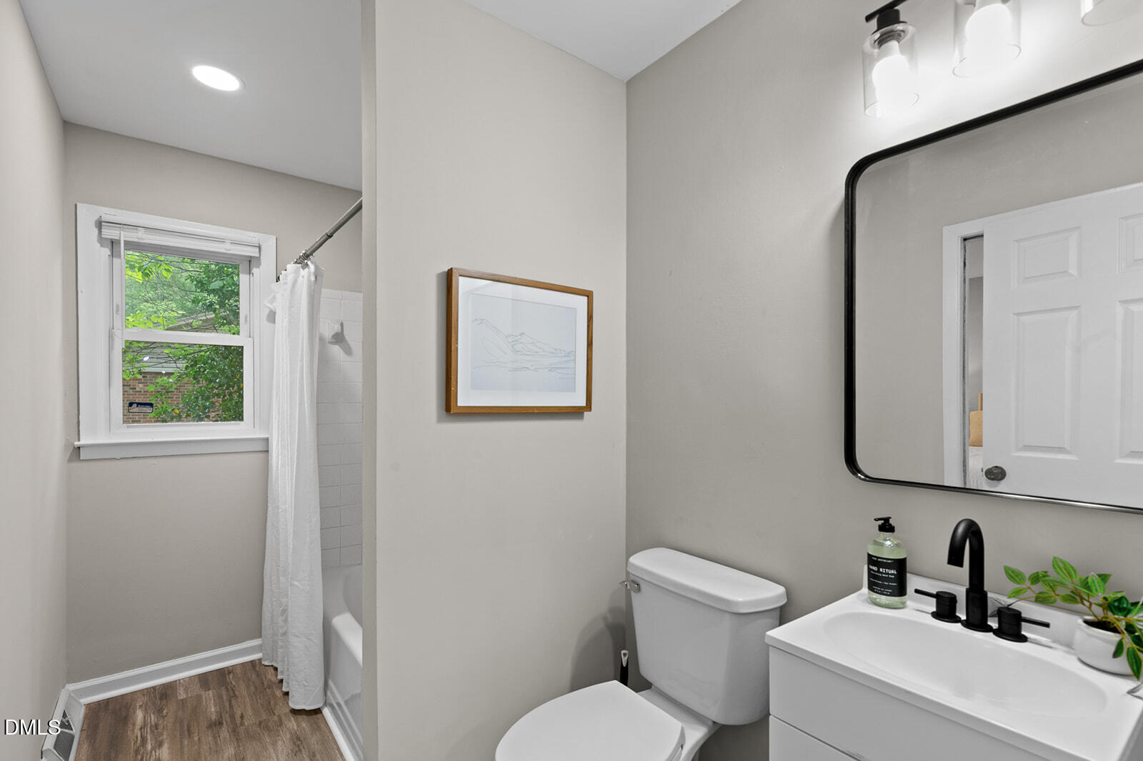 914 Edison Road Raleigh, NC 27610 - Photo 19 of 35 914 Edison-15
