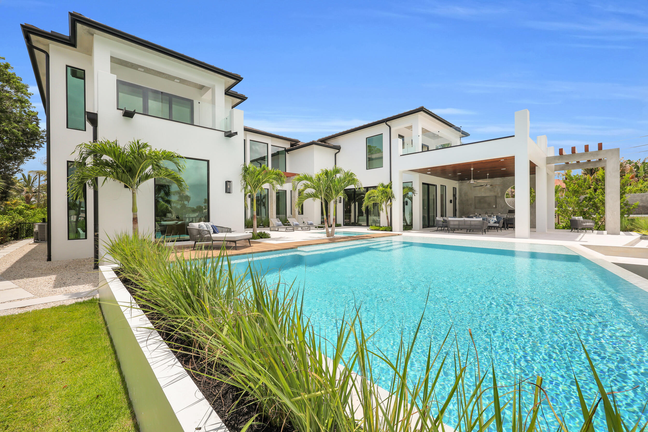 19175 West Riverside Drive Tequesta, FL 33469 - Photo 78 of 84 8P3A8358
