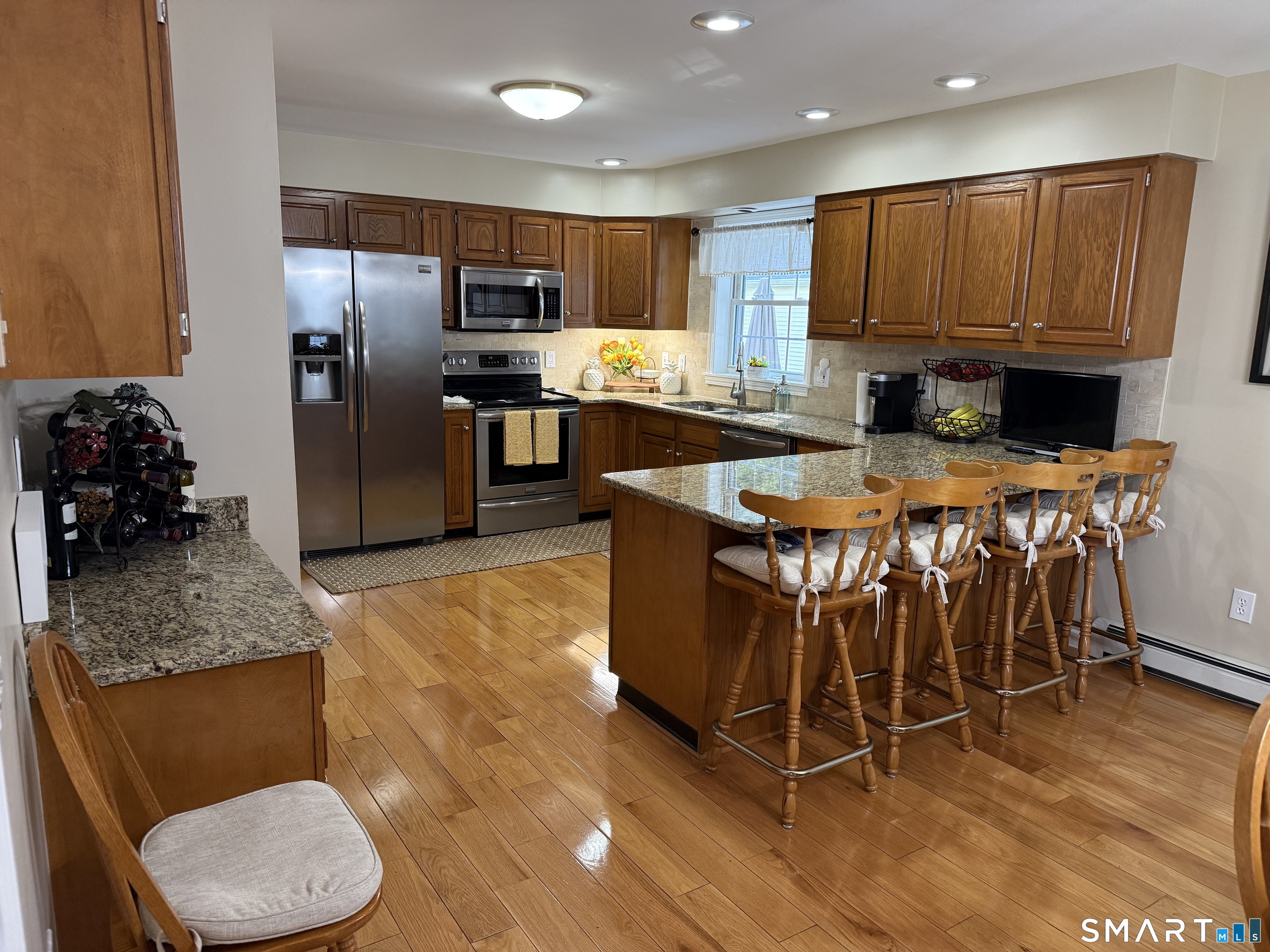 99 Old Farms Road Avon, CT 06001 - Photo 8 of 21 Gallery Image 8