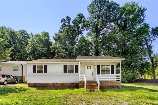 $219,999 | 2204 Gable Way, High Point, NC 27262
