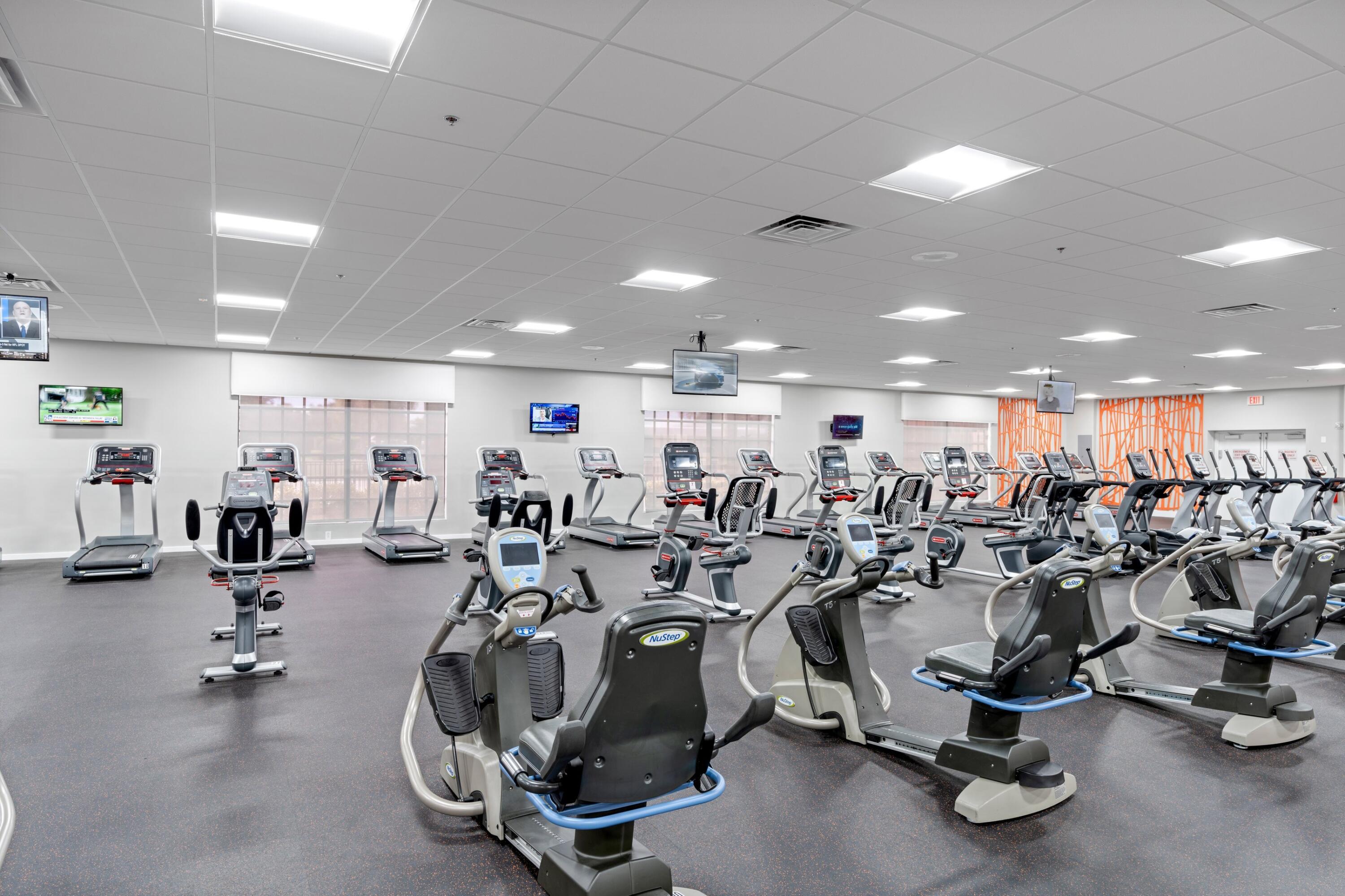 383 Mansfield Drive, Unit J Boca Raton, FL 33434 - Photo 21 of 37 Fitness Center