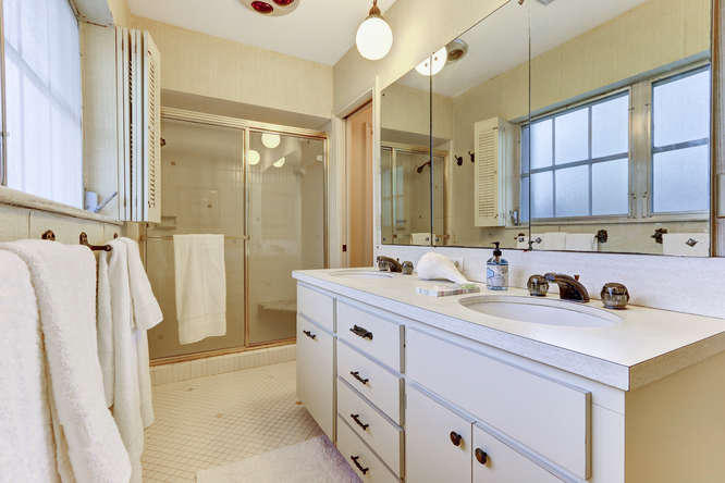 644 Northwest 9th Court Boca Raton, FL 33486 - Photo 17 of 25 644 NW 9th Ct Boca Raton FL-small-017-21