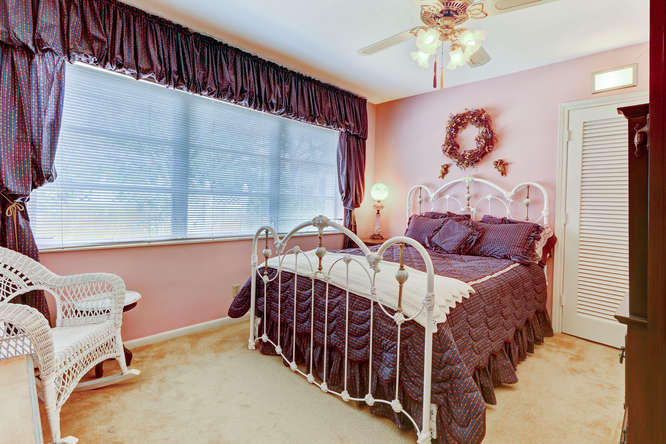 644 Northwest 9th Court Boca Raton, FL 33486 - Photo 20 of 25 644 NW 9th Ct Boca Raton FL-small-018-17