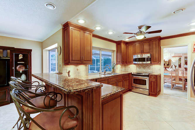 644 Northwest 9th Court Boca Raton, FL 33486 - Photo 6 of 25 644 NW 9th Ct Boca Raton FL-small-006-16