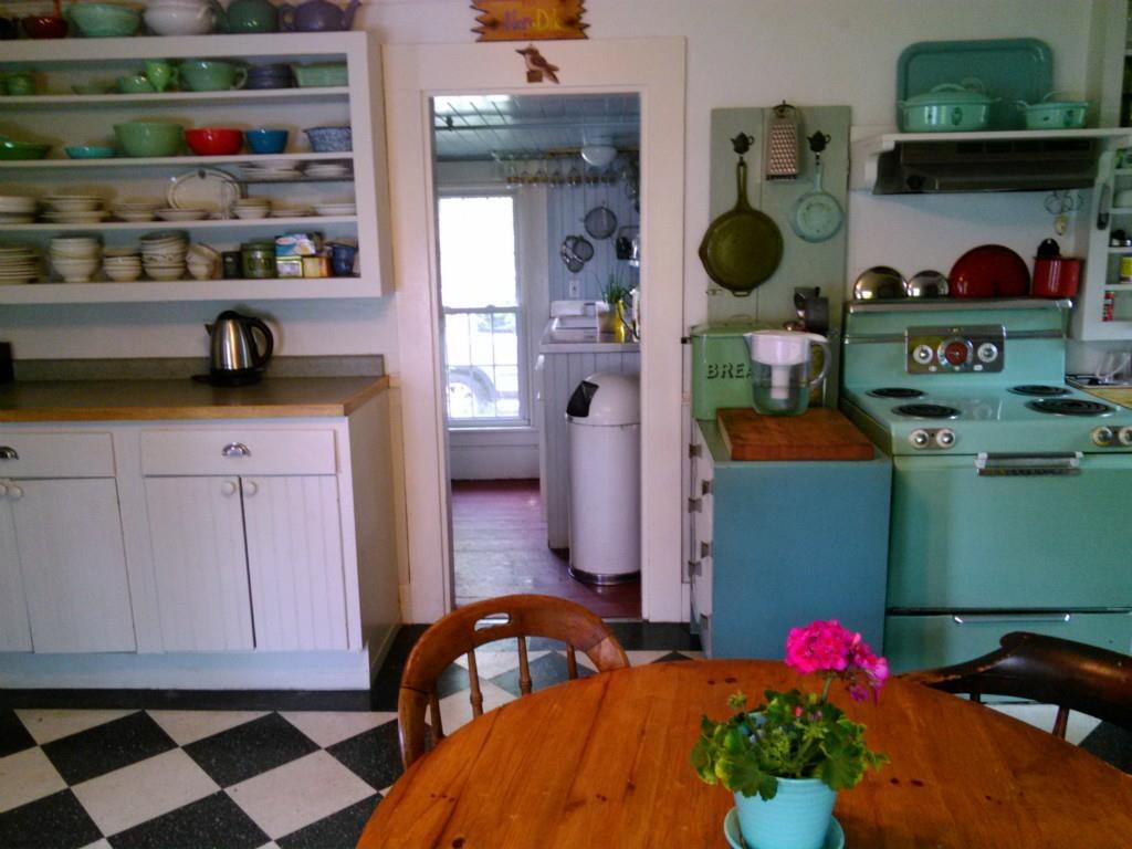 14 Sea Road Kennebunk, ME 04043 - Photo 9 of 18 Kitchen showing pantry entrance....