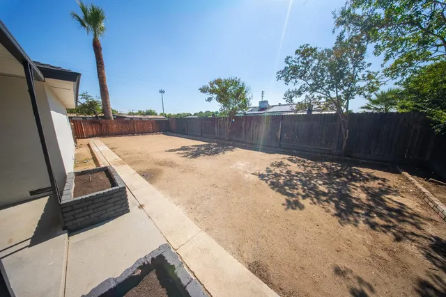 $400,000 | 608 West Gettysburg Avenue, Clovis, CA 93612