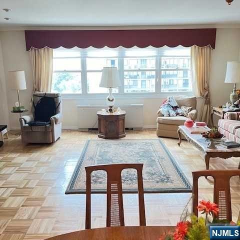 280 Prospect Avenue, Unit 11E Hackensack, NJ 07601 - Photo 6 of 36