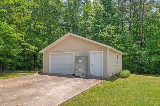 $554,000 | 1844 Old Highway 100, Waco, GA 30182