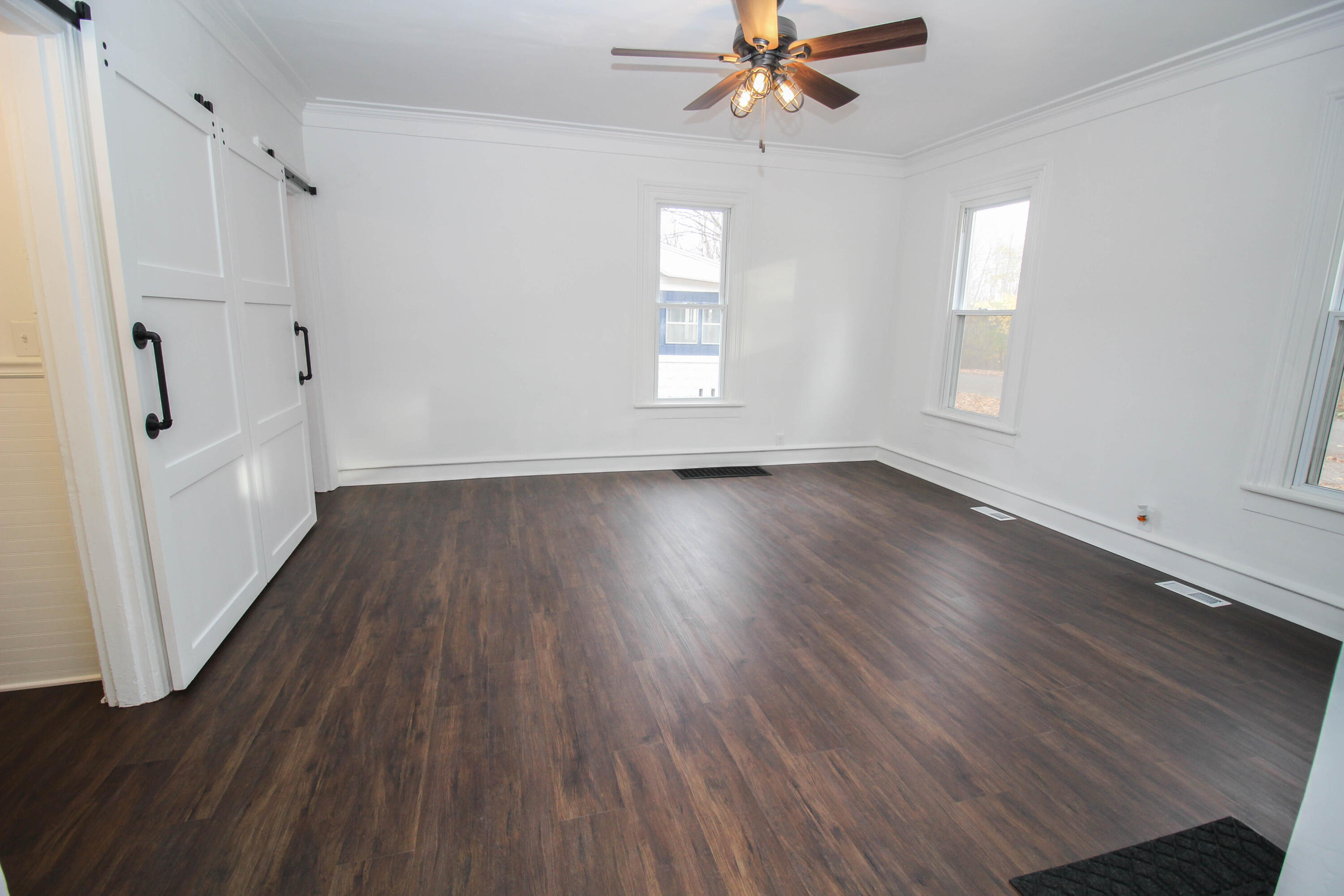 310 North Lincoln Avenue Three Rivers, MI 49093 - Photo 6 of 25 310 N Lincoln (6 of 25)