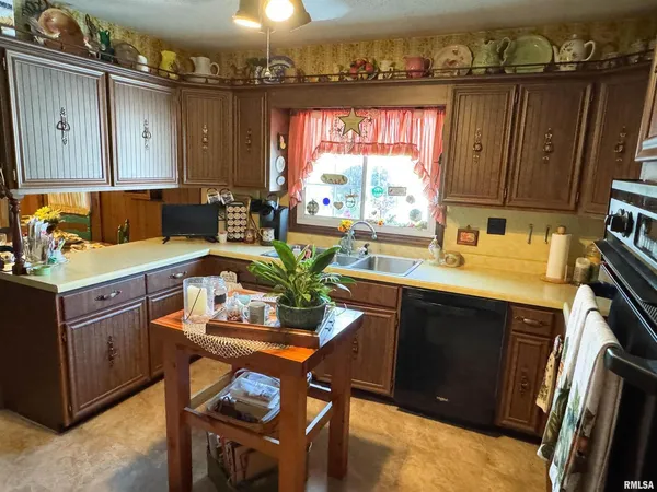 $349,000 | 2885 State Route 146, Anna, IL 62906