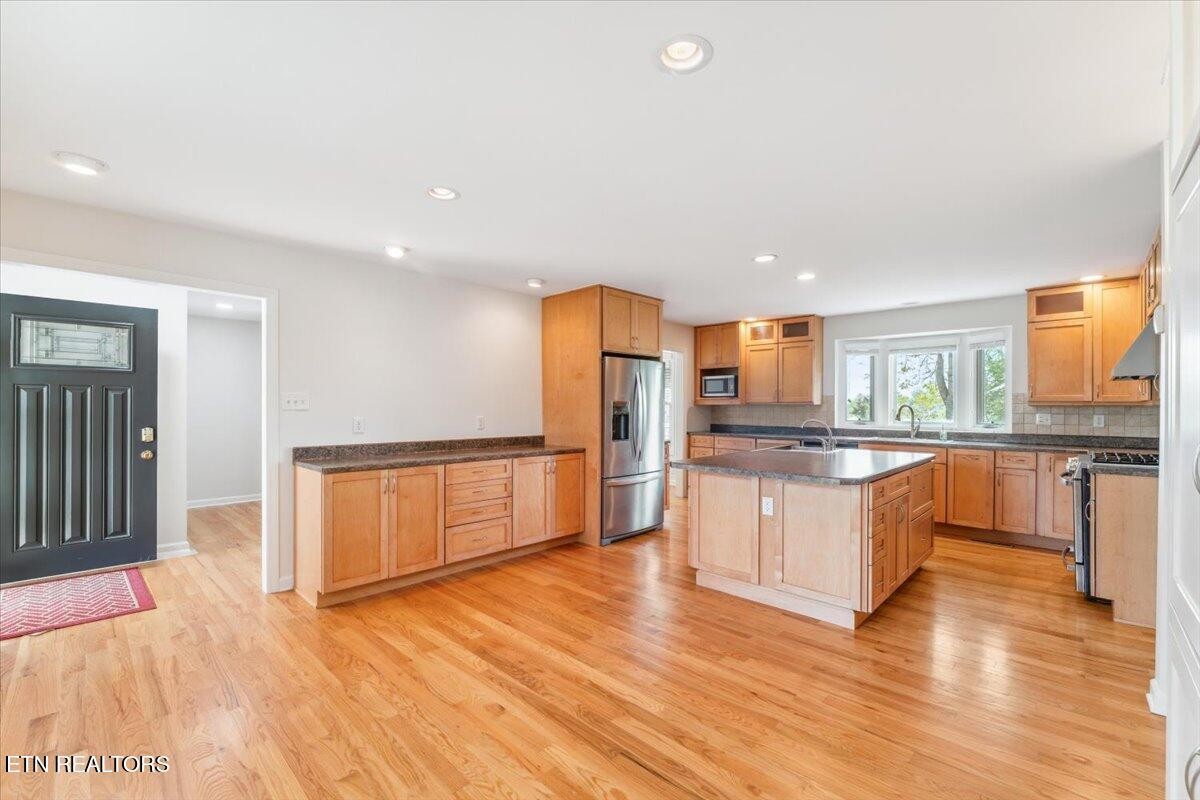 11708 Finch Road Knoxville, TN 37934 - Photo 6 of 49 Gallery Image 6
