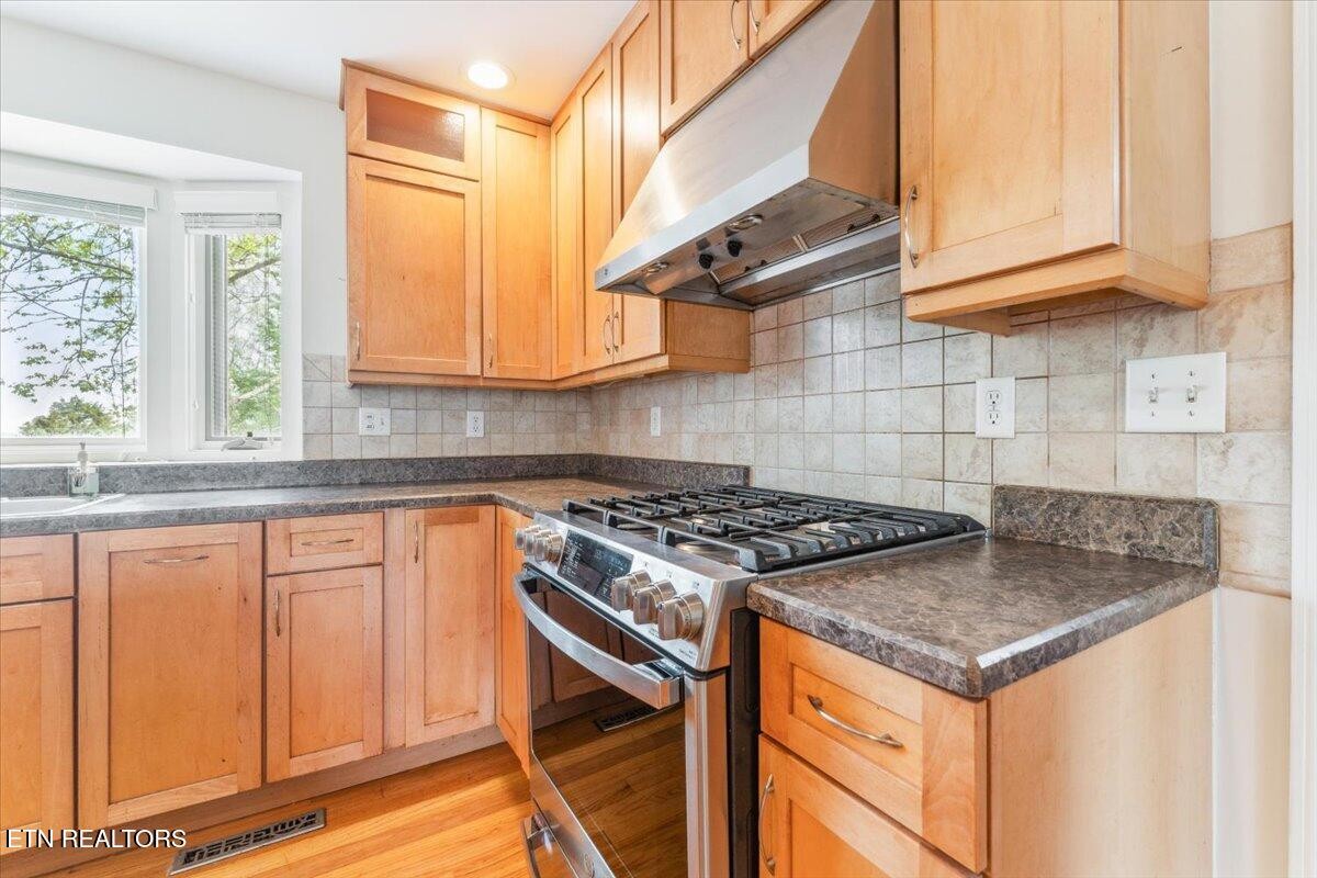 11708 Finch Road Knoxville, TN 37934 - Photo 9 of 49 Gallery Image 9