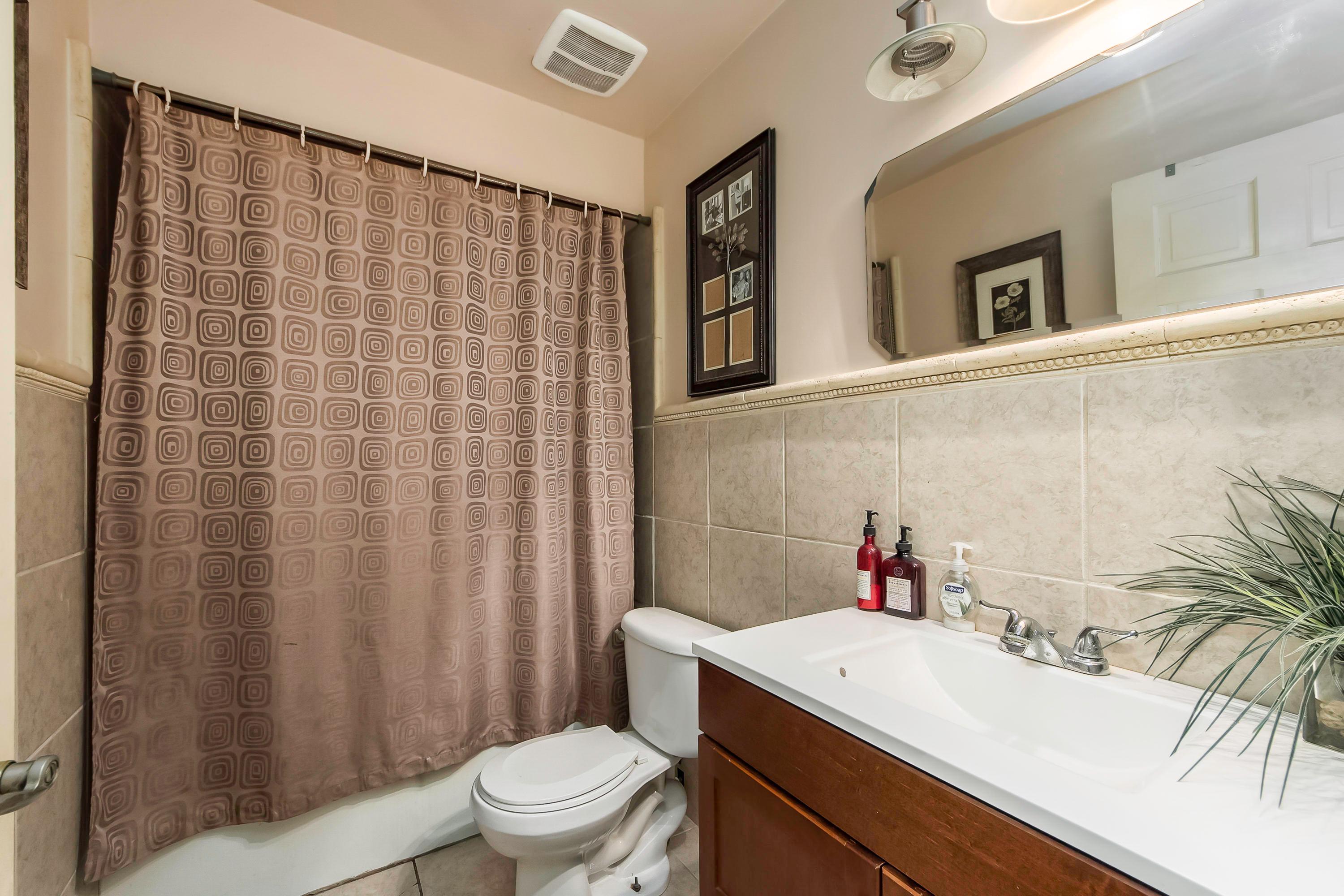 3068 Westwick Road Columbus, OH 43232 - Photo 14 of 39 Gallery Image 14