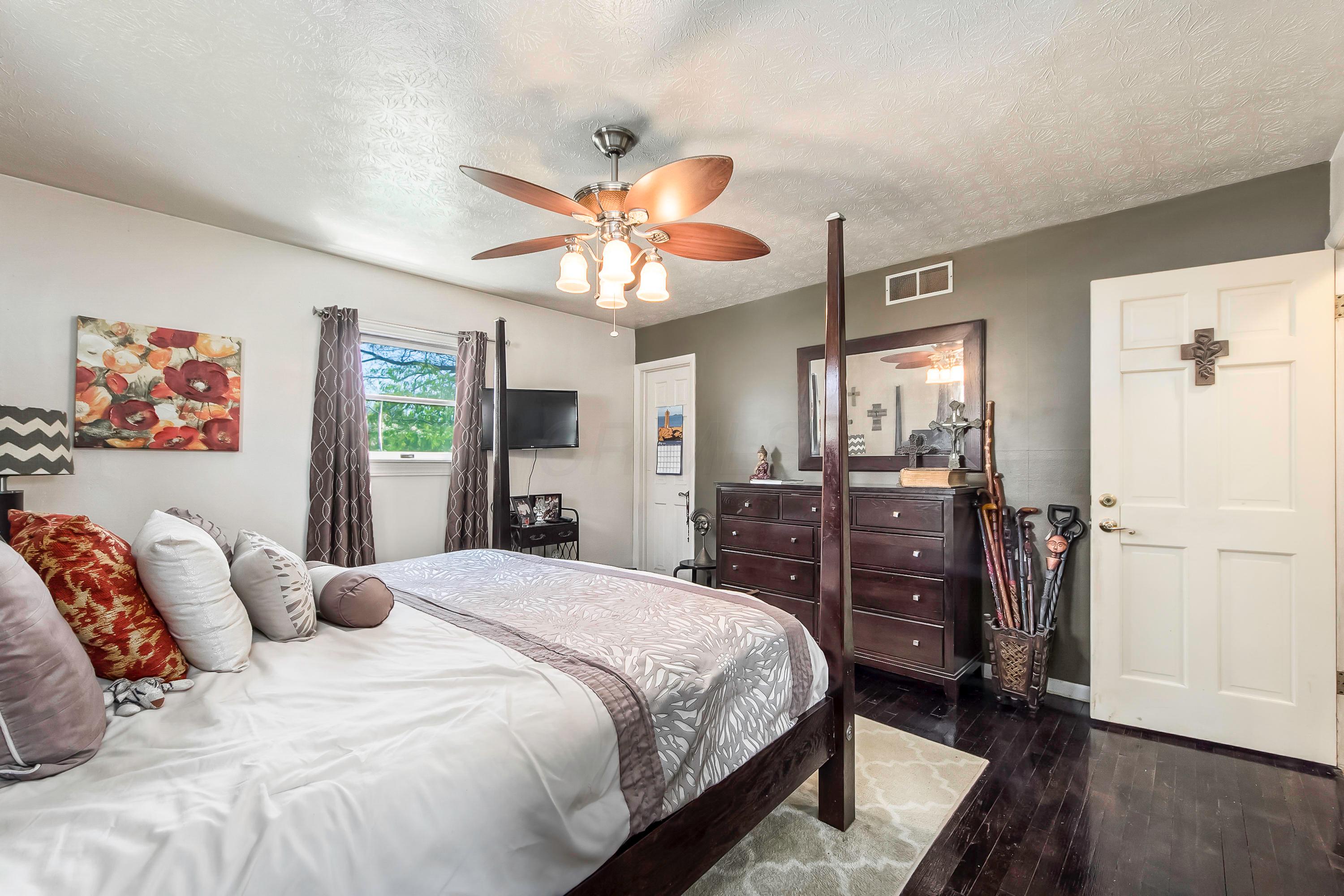 3068 Westwick Road Columbus, OH 43232 - Photo 16 of 39 Gallery Image 16