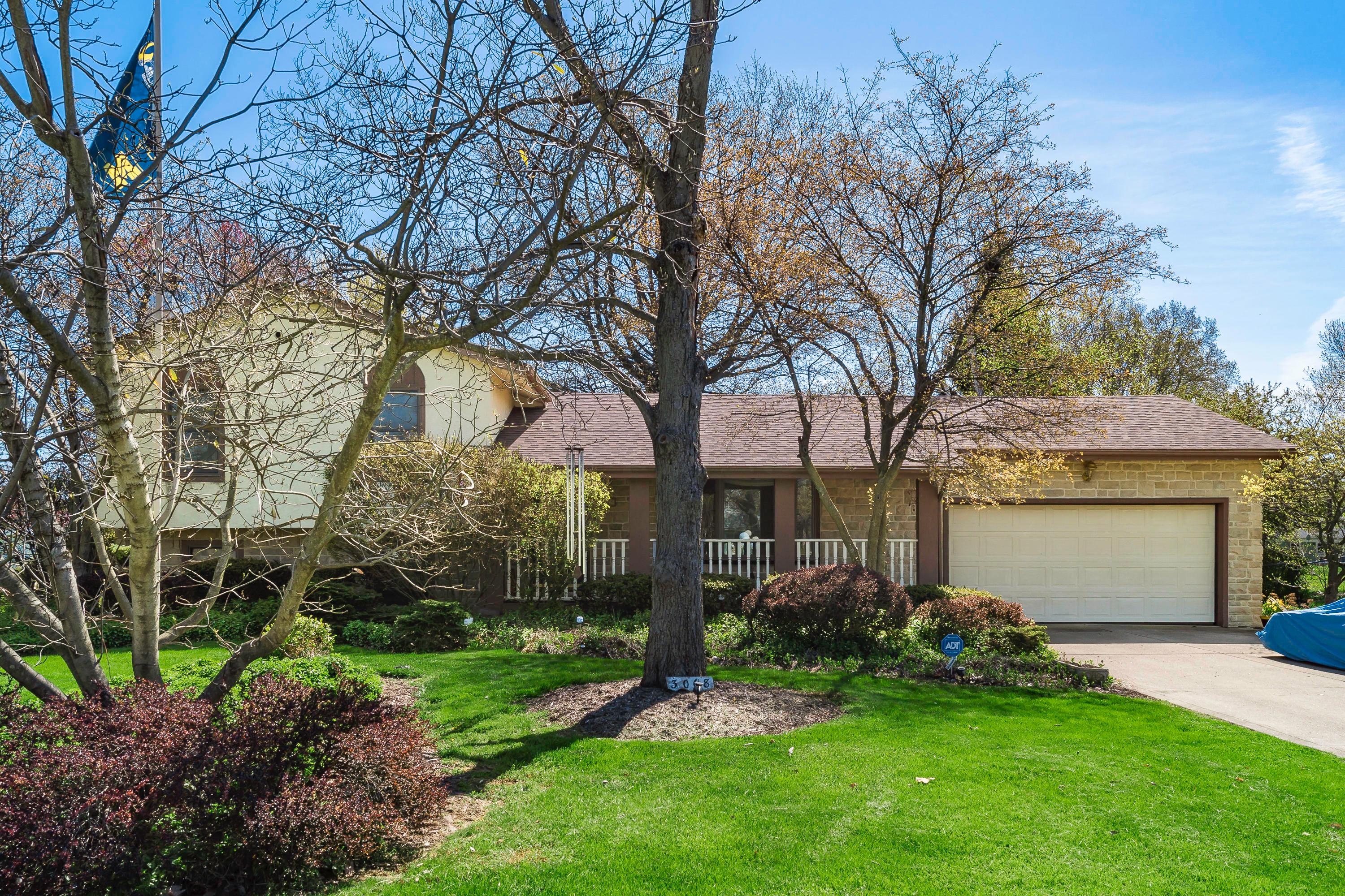 3068 Westwick Road Columbus, OH 43232 - Photo 2 of 39 Gallery Image 2