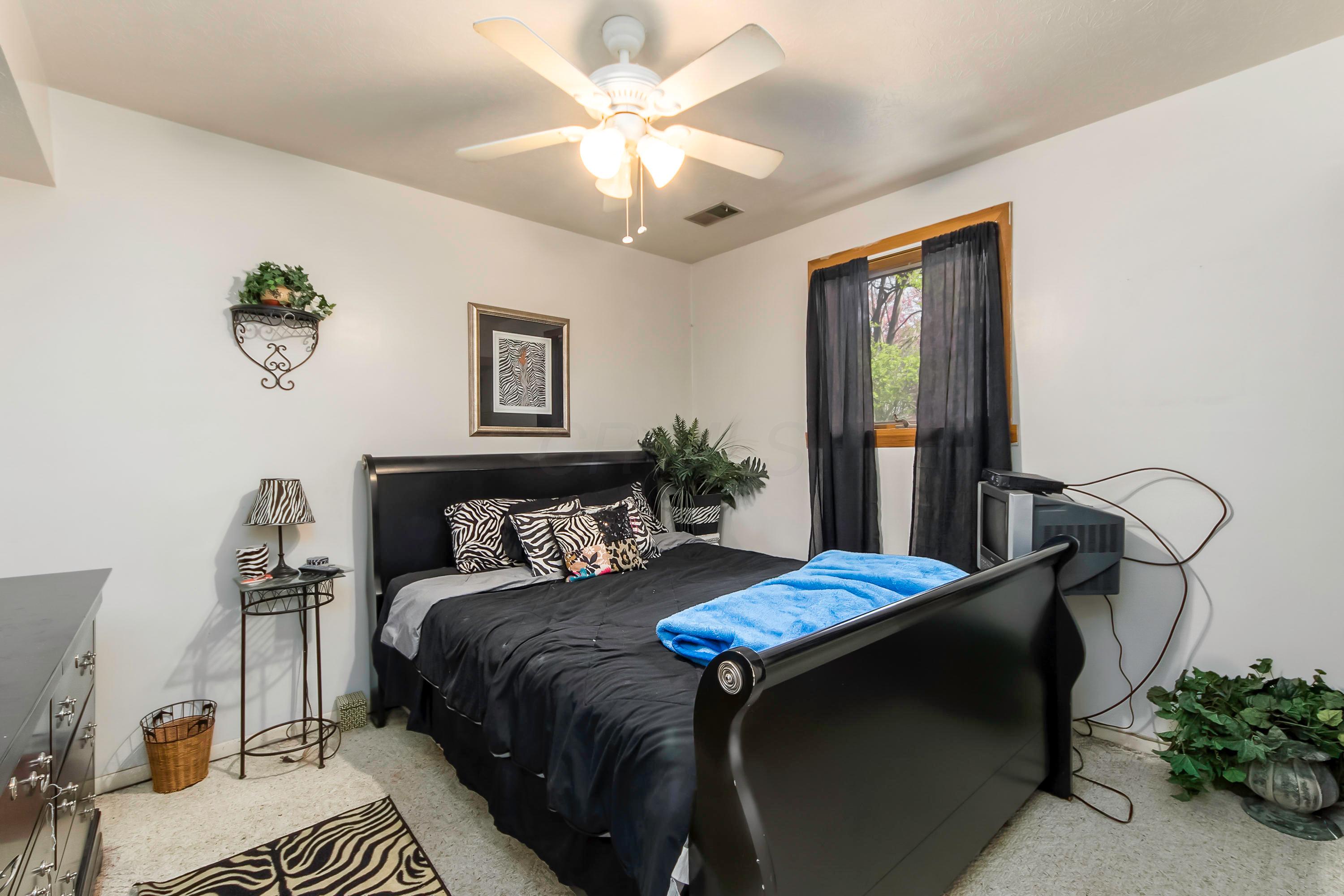 3068 Westwick Road Columbus, OH 43232 - Photo 24 of 39 Gallery Image 24