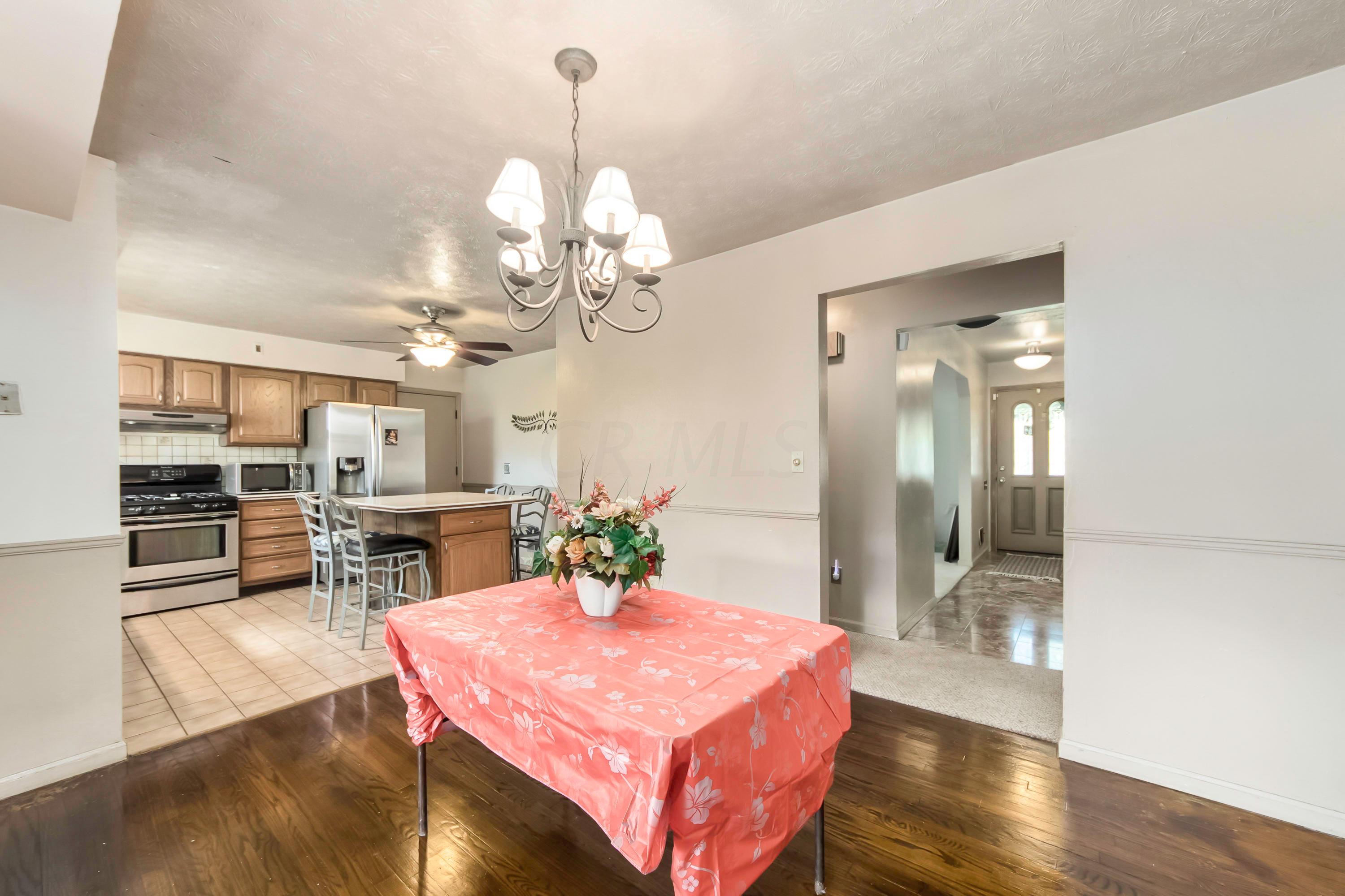 3068 Westwick Road Columbus, OH 43232 - Photo 8 of 39 Gallery Image 8