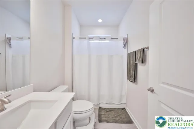 $549,900 | 8005 August Avenue, Breinigsville, PA 18031