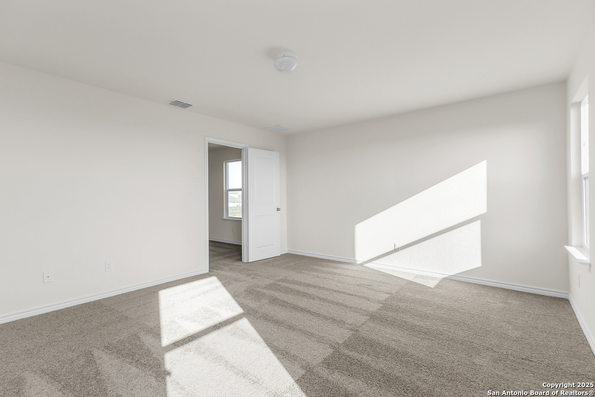 9406 Griffith Run Converse, TX 78109 - Photo 11 of 20