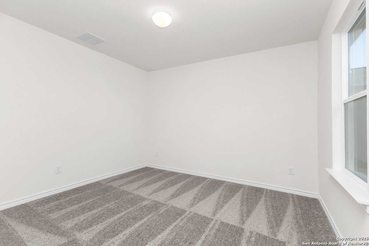 9406 Griffith Run Converse, TX 78109 - Photo 13 of 20