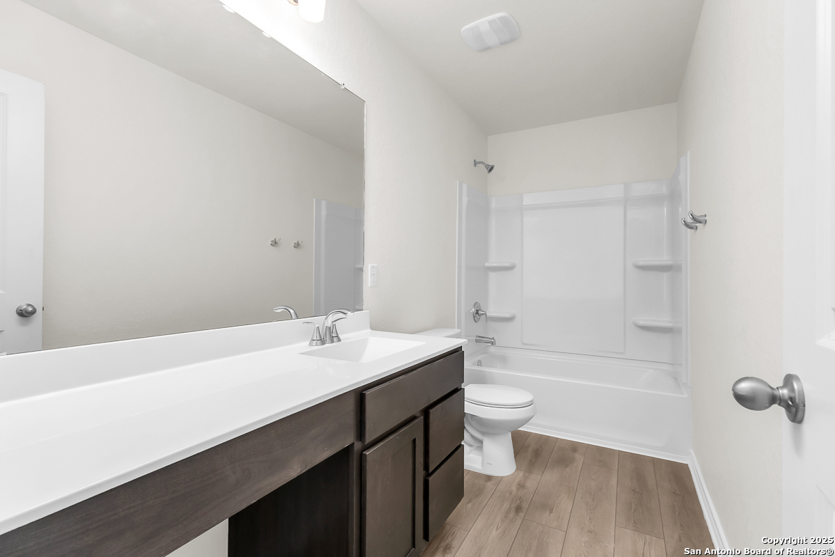 9406 Griffith Run Converse, TX 78109 - Photo 15 of 20