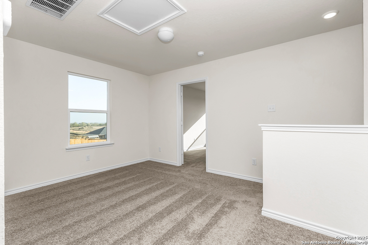 9406 Griffith Run Converse, TX 78109 - Photo 9 of 20