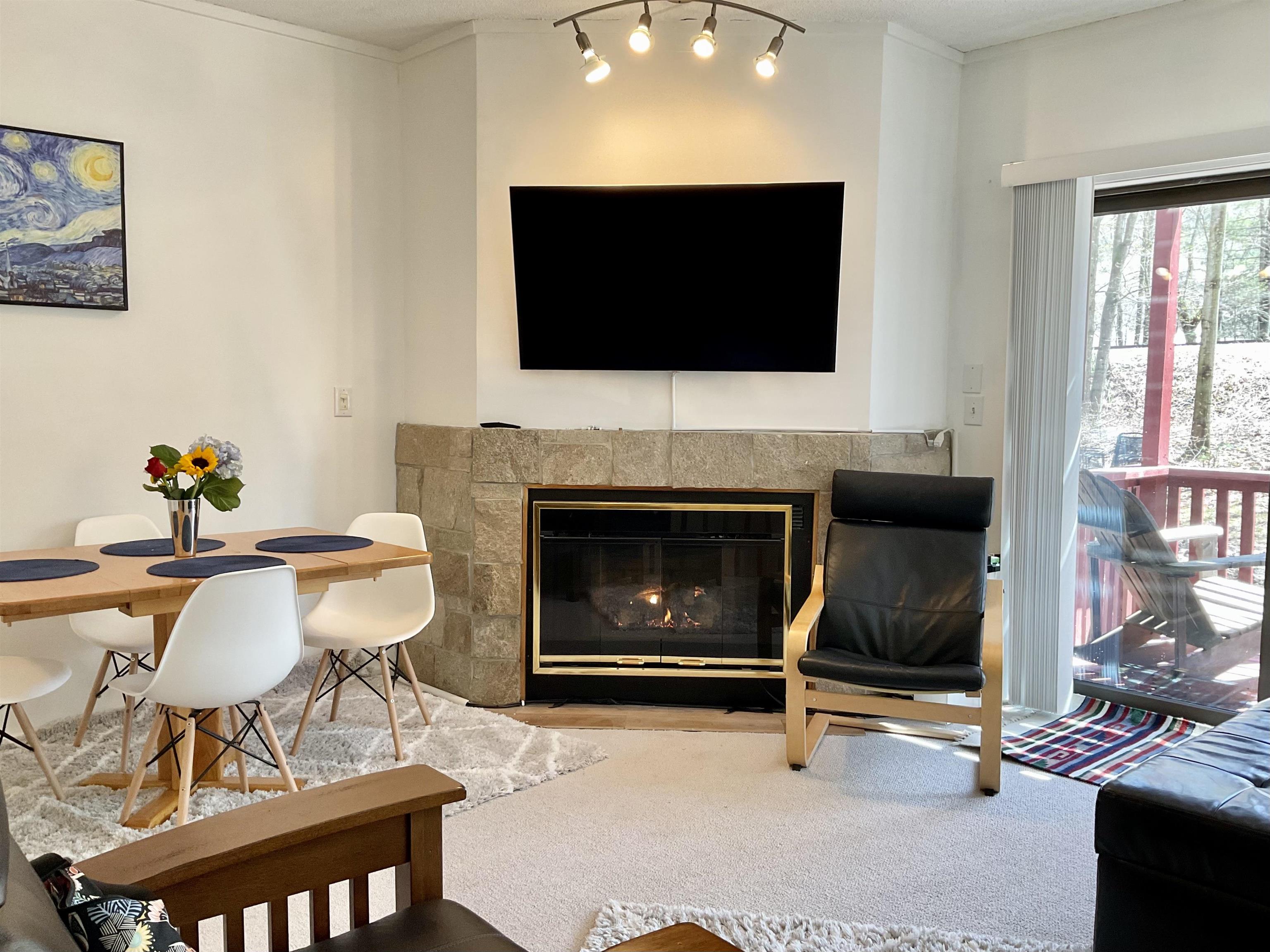 9 River Run Drive Bartlett, NH 03812 - Photo 3 of 40