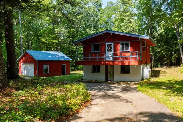 $479,900 | 33 Chandler Mountain Road, Intervale, NH 03845