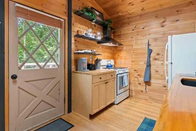 $479,900 | 33 Chandler Mountain Road, Intervale, NH 03845