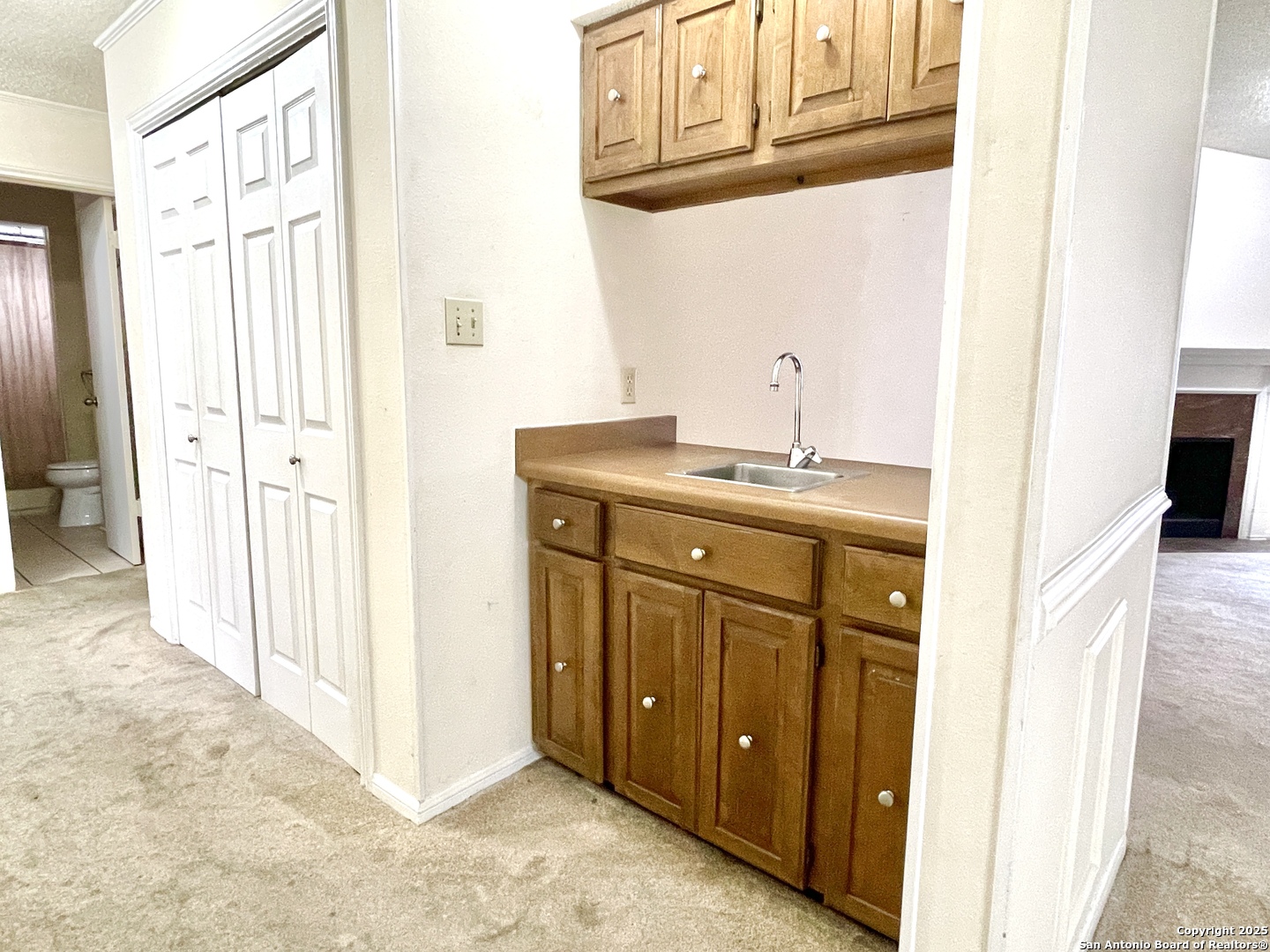 7738 Chambers Road, Unit 403 San Antonio, TX 78229 - Photo 15 of 37