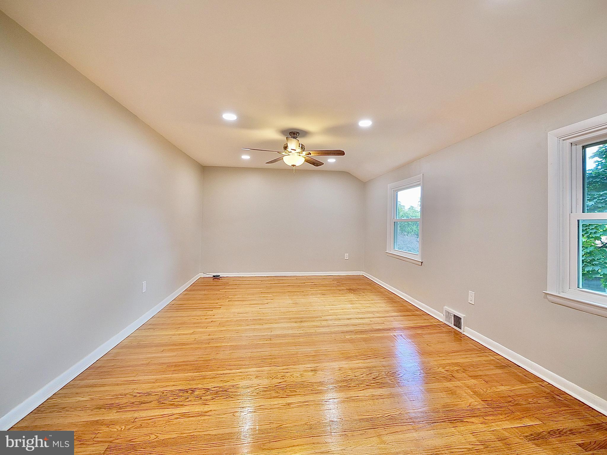 405 West Springfield Road Springfield, PA 19064 - Photo 22 of 42