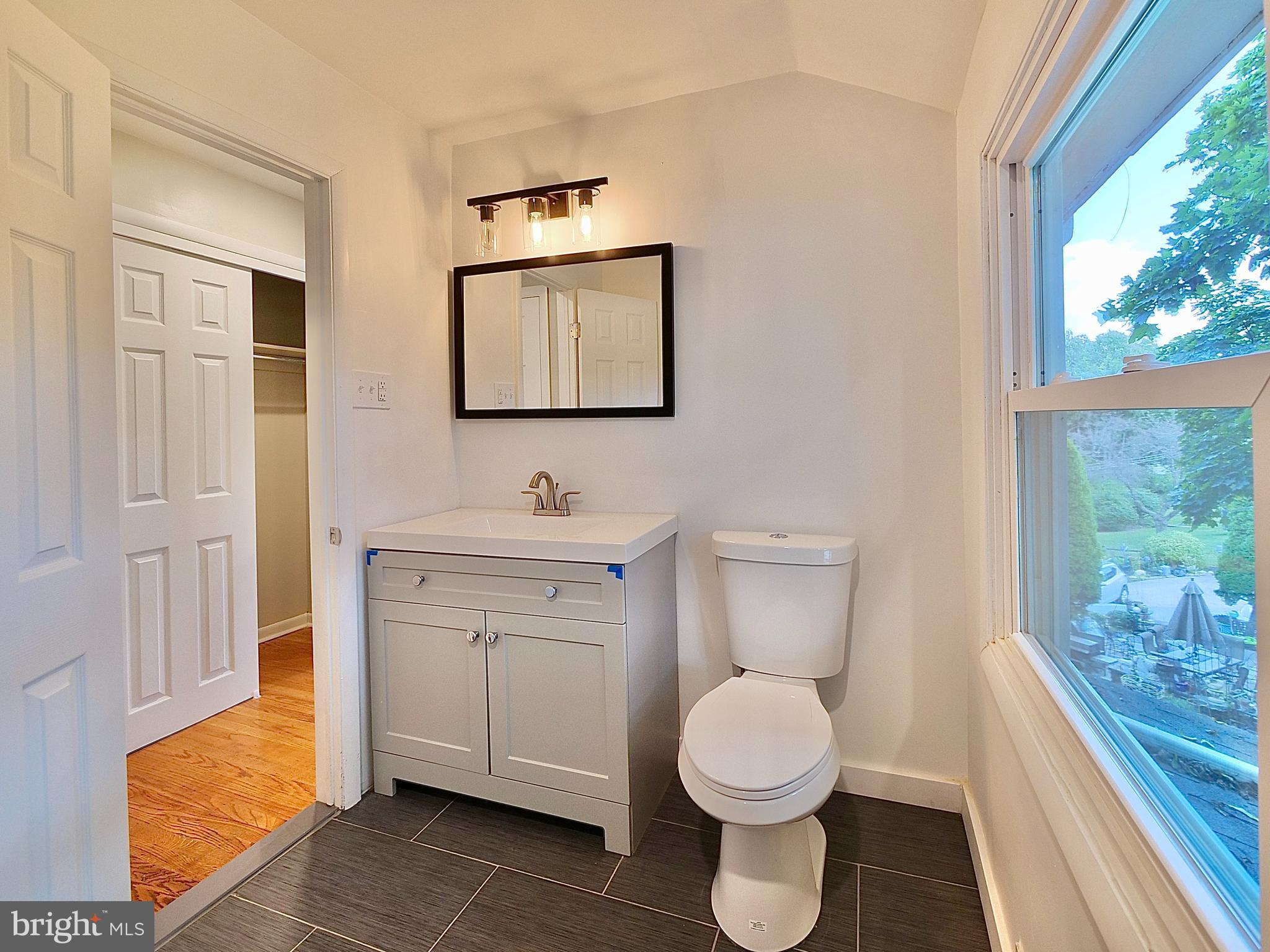 405 West Springfield Road Springfield, PA 19064 - Photo 23 of 42