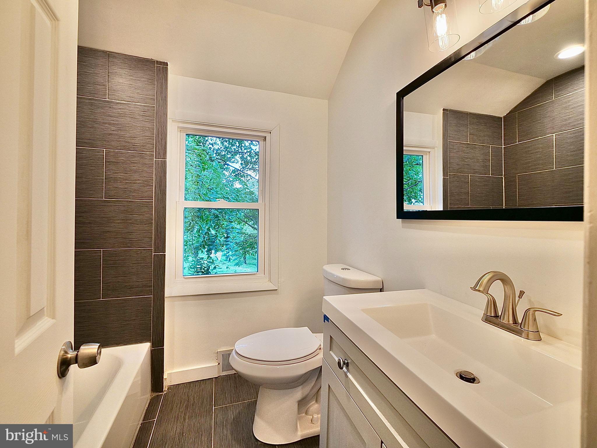 405 West Springfield Road Springfield, PA 19064 - Photo 30 of 42