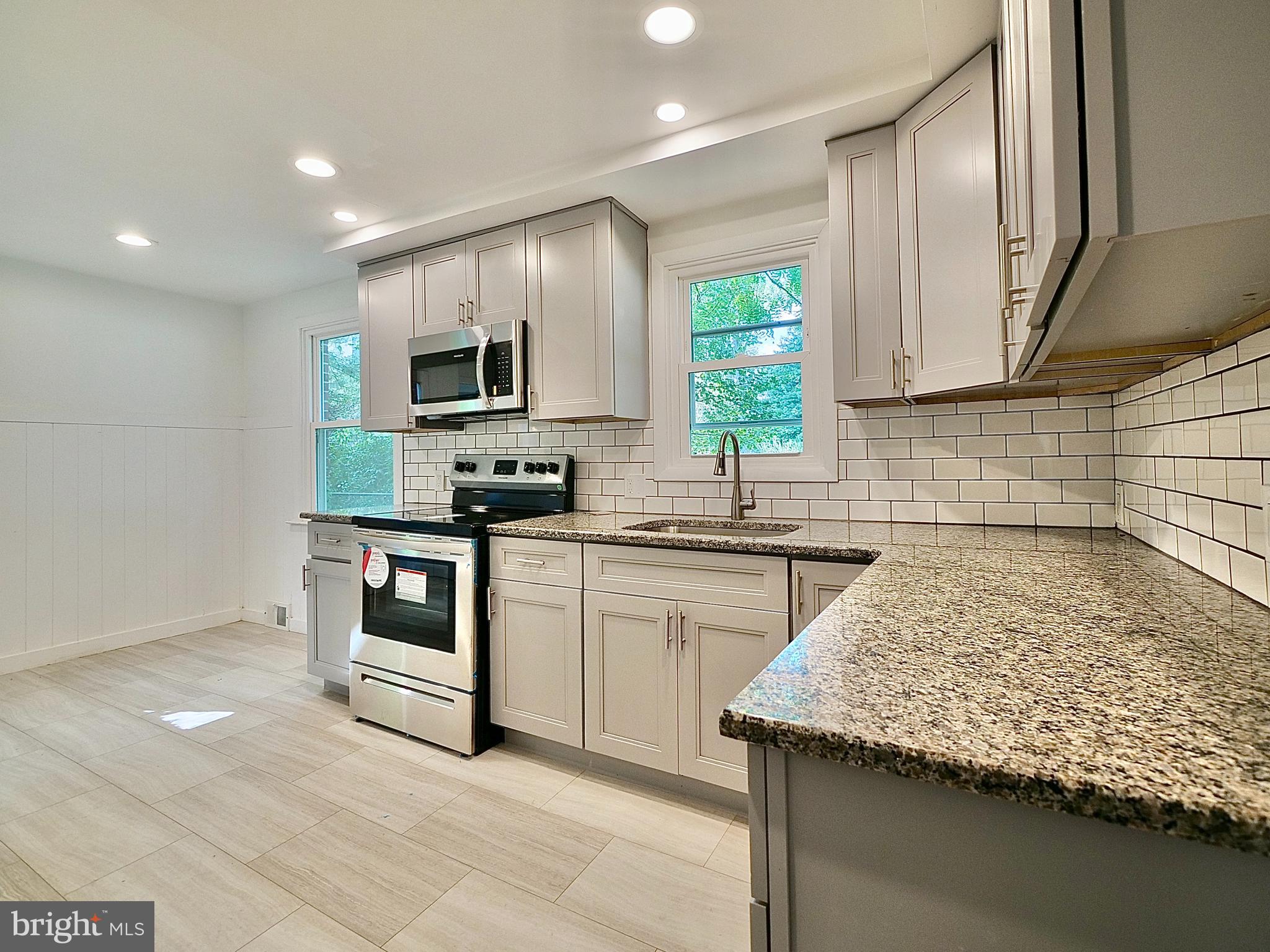 405 West Springfield Road Springfield, PA 19064 - Photo 4 of 42