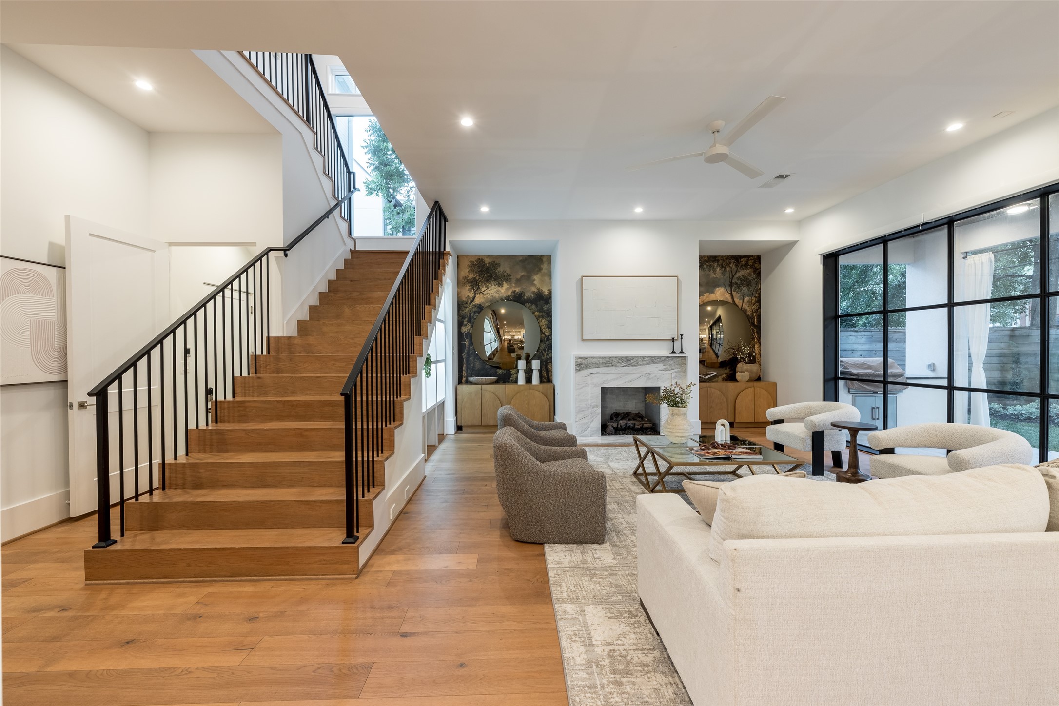 2817 Albans Road Houston, TX 77005 - Photo 26 of 49