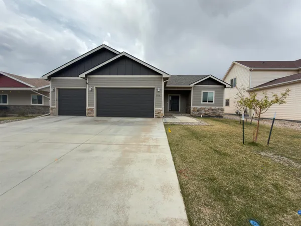 $660,000 | 3910 Little Moon Trail, Laramie, WY 82070