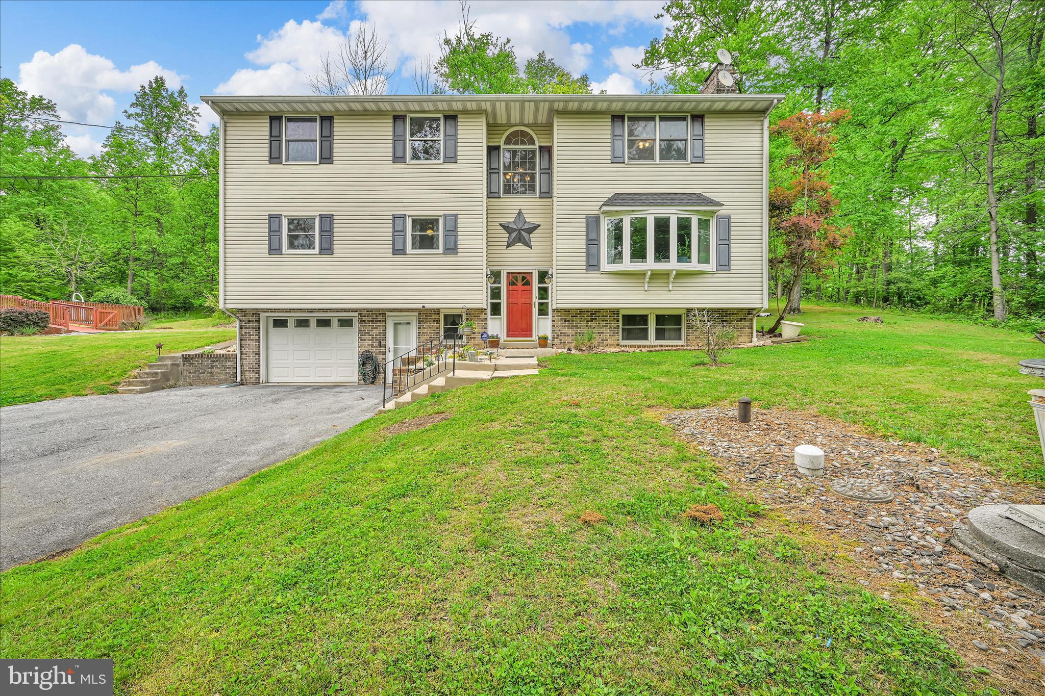 5220 Oley Turnpike Road Reading, PA 19606 - Photo 12 of 85 Exterior Front
