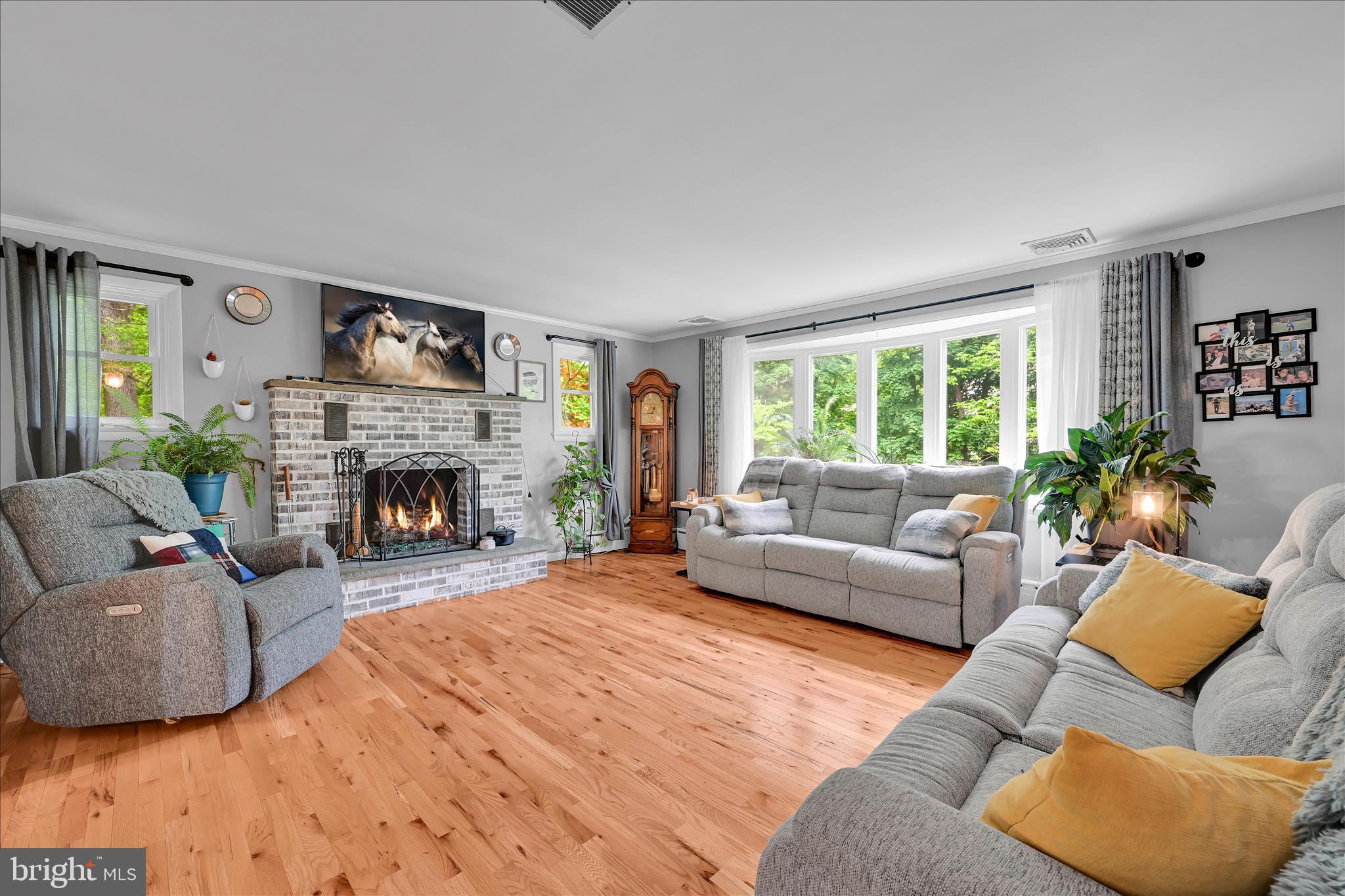 5220 Oley Turnpike Road Reading, PA 19606 - Photo 20 of 85 a living room with furniture and a fireplace