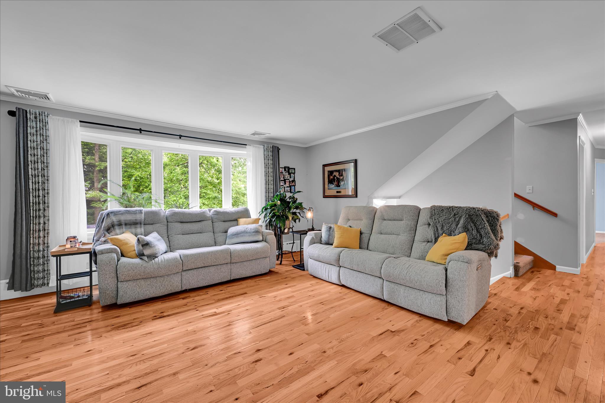 5220 Oley Turnpike Road Reading, PA 19606 - Photo 21 of 85 a living room with furniture and a large window