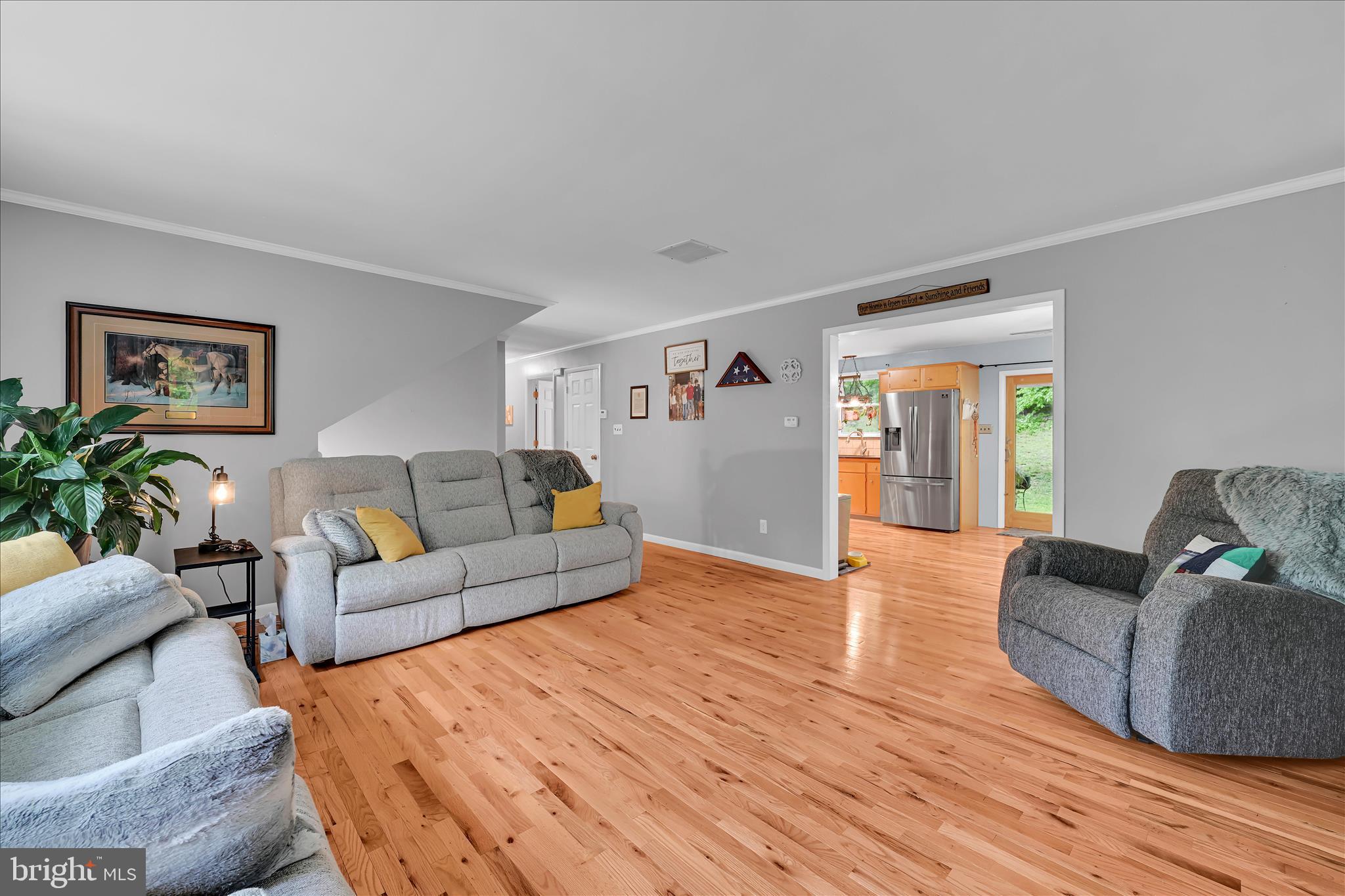 5220 Oley Turnpike Road Reading, PA 19606 - Photo 22 of 85 Living Area