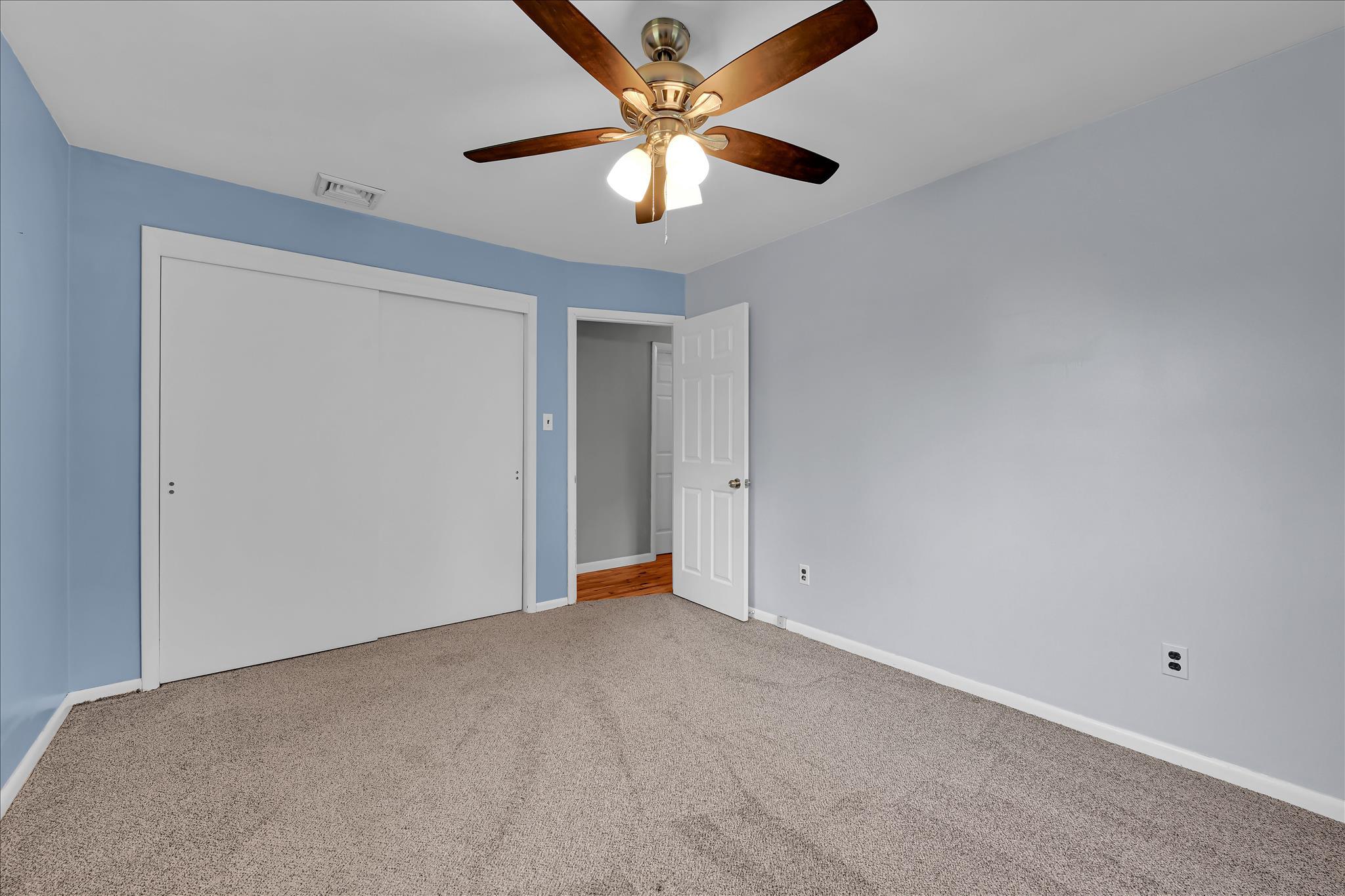 5220 Oley Turnpike Road Reading, PA 19606 - Photo 38 of 85 Main floor bedroom