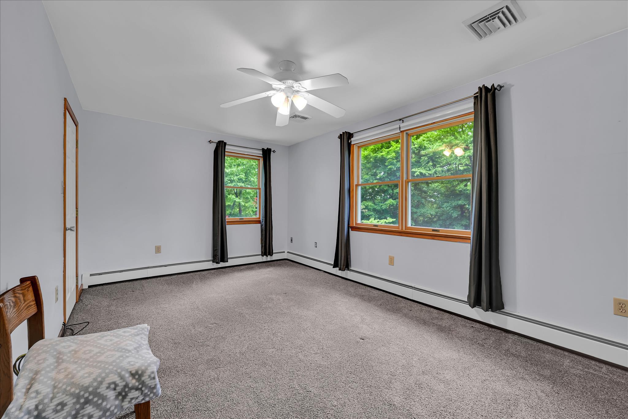 5220 Oley Turnpike Road Reading, PA 19606 - Photo 43 of 85 Upper level bedroom w/walk-in closet